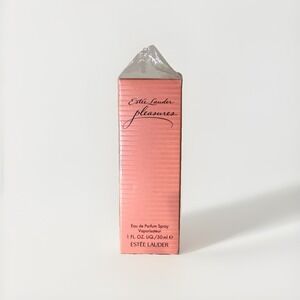 Pleasures by Estee Lauder Floral Fragrance Eau De Parfum Spray  1 oz  NIB